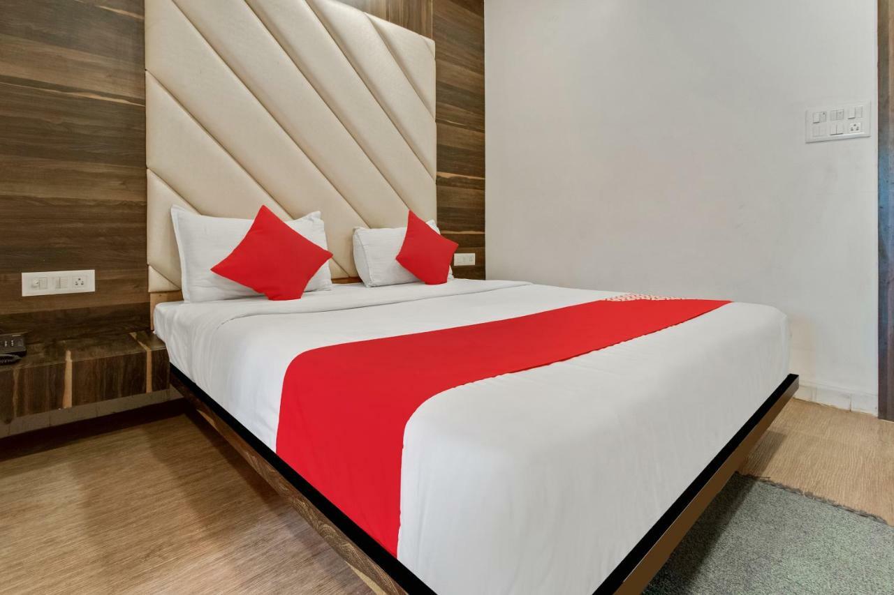 Oyo 47777 Hotel Laxminarayan Aurangabad  Exterior photo